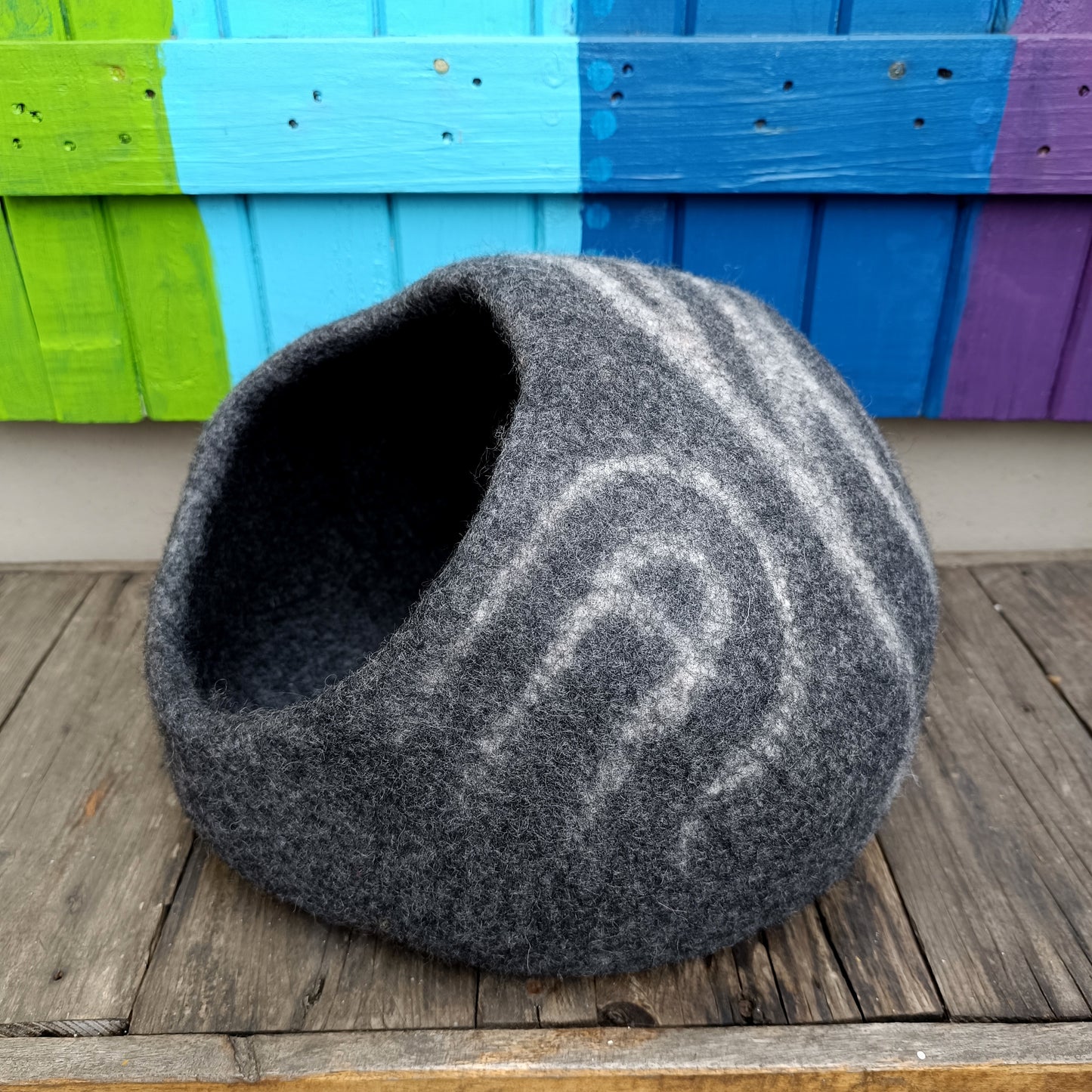 Purr-fect Cat Caves Made From Sheep Wool Grey